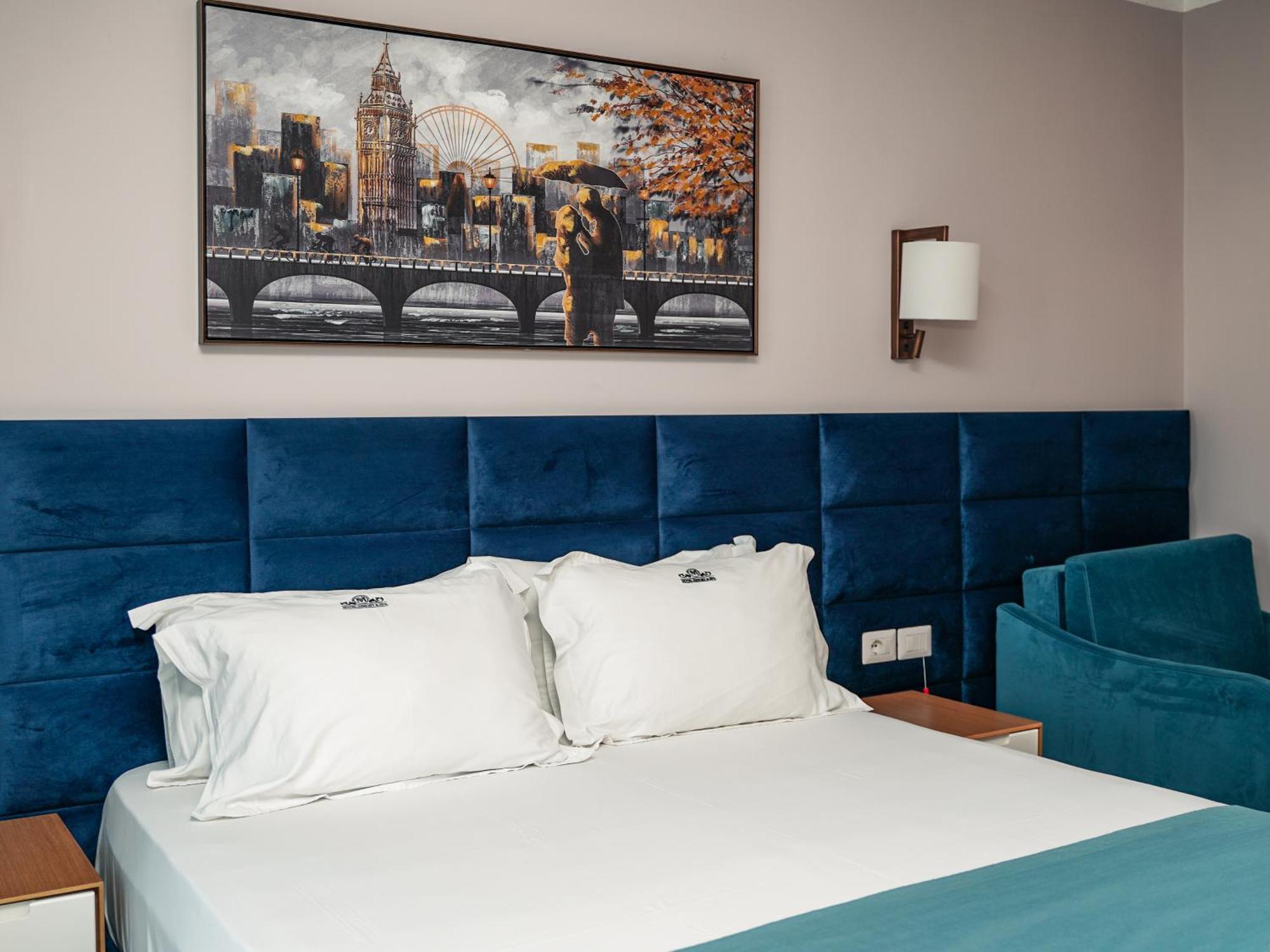 Vm & Hotel