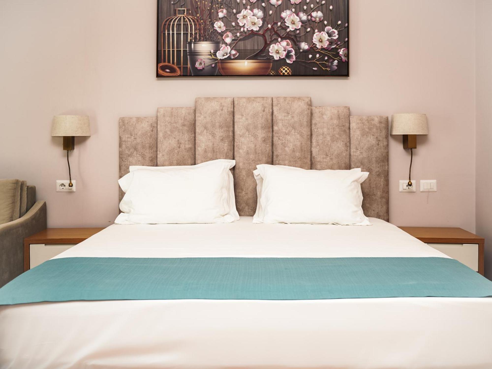 Vm & Hotel