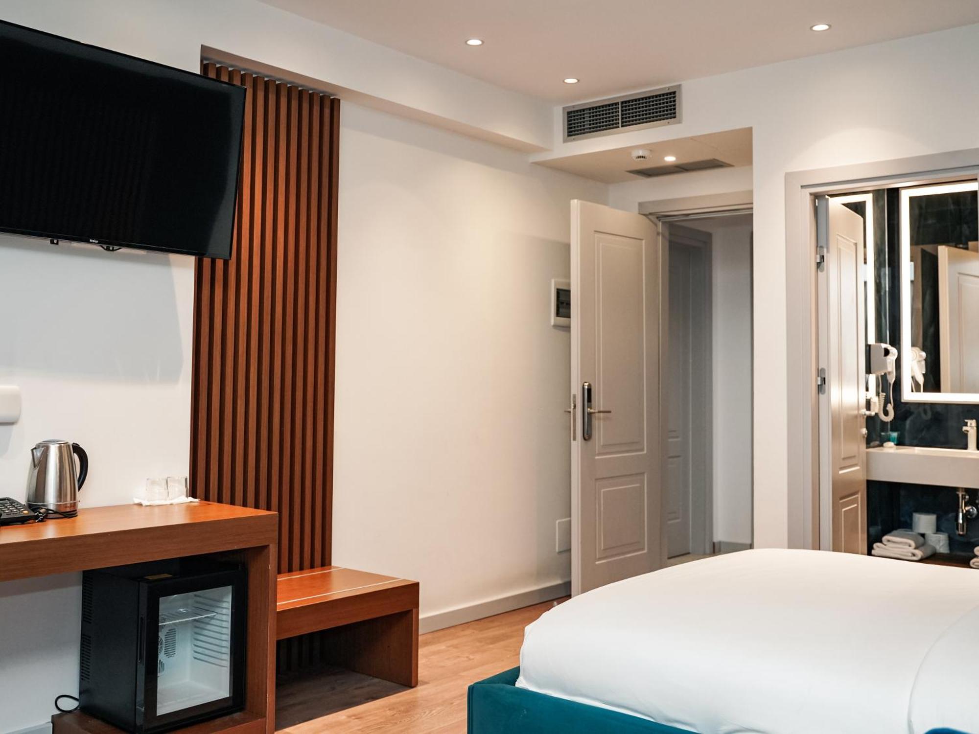 Vm & Hotel