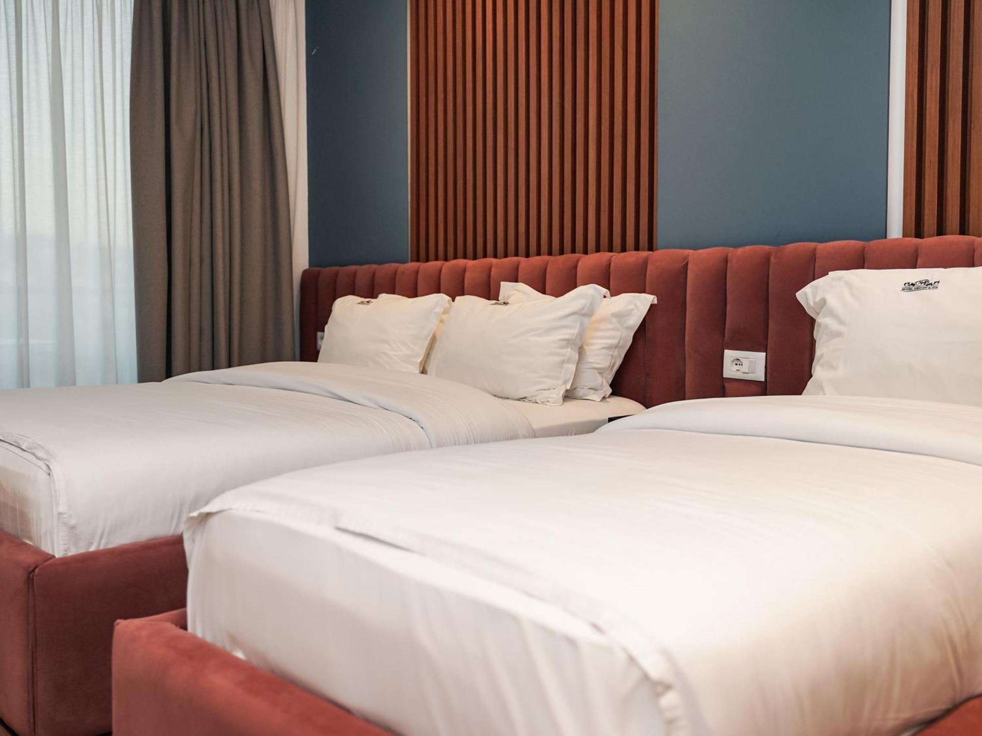 Vm & Hotel