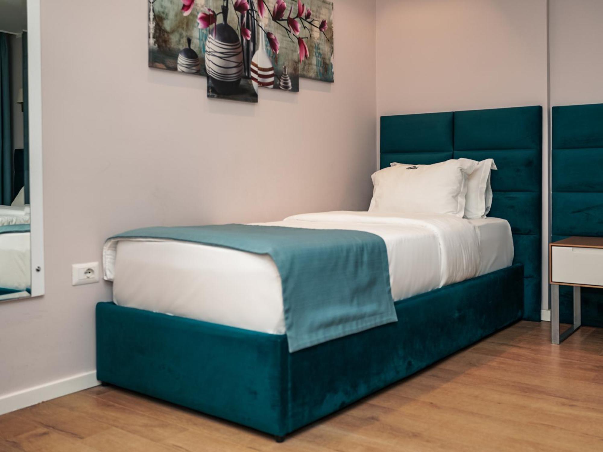 Hotel Vm &