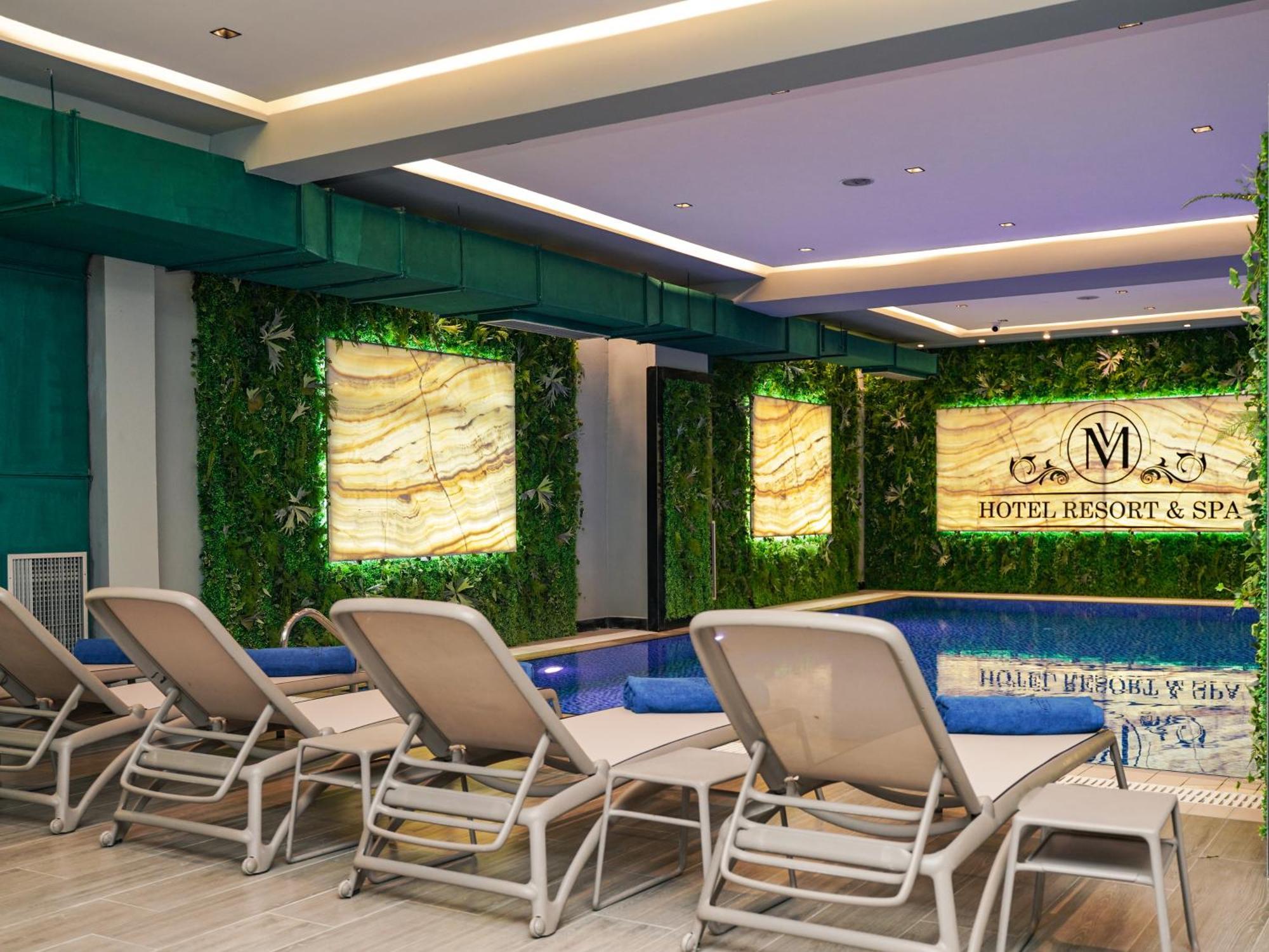 Hotell Vm & Golem (Tirana)